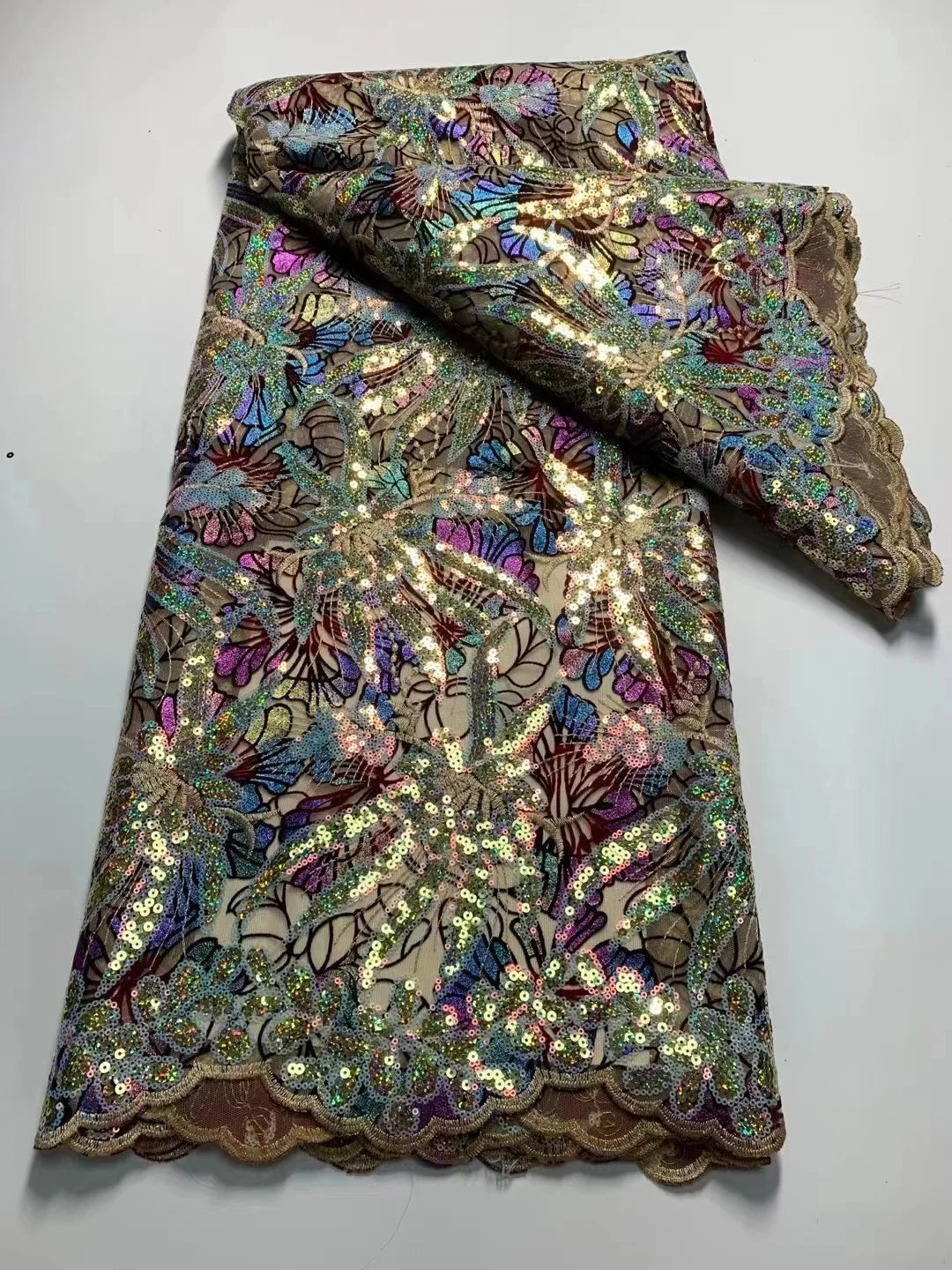 Luxury African Sequins Lace Fabric 2023 High Quality Lace 5 Yards French Lace Fabric Nigerian Lace Fabrics for Women Party Dress
Luxury African Sequins Lace Fabric 2023 High Quality Lace 5 Yards French Lace Fabric Nigerian Lace Fabrics for Women Party Dress