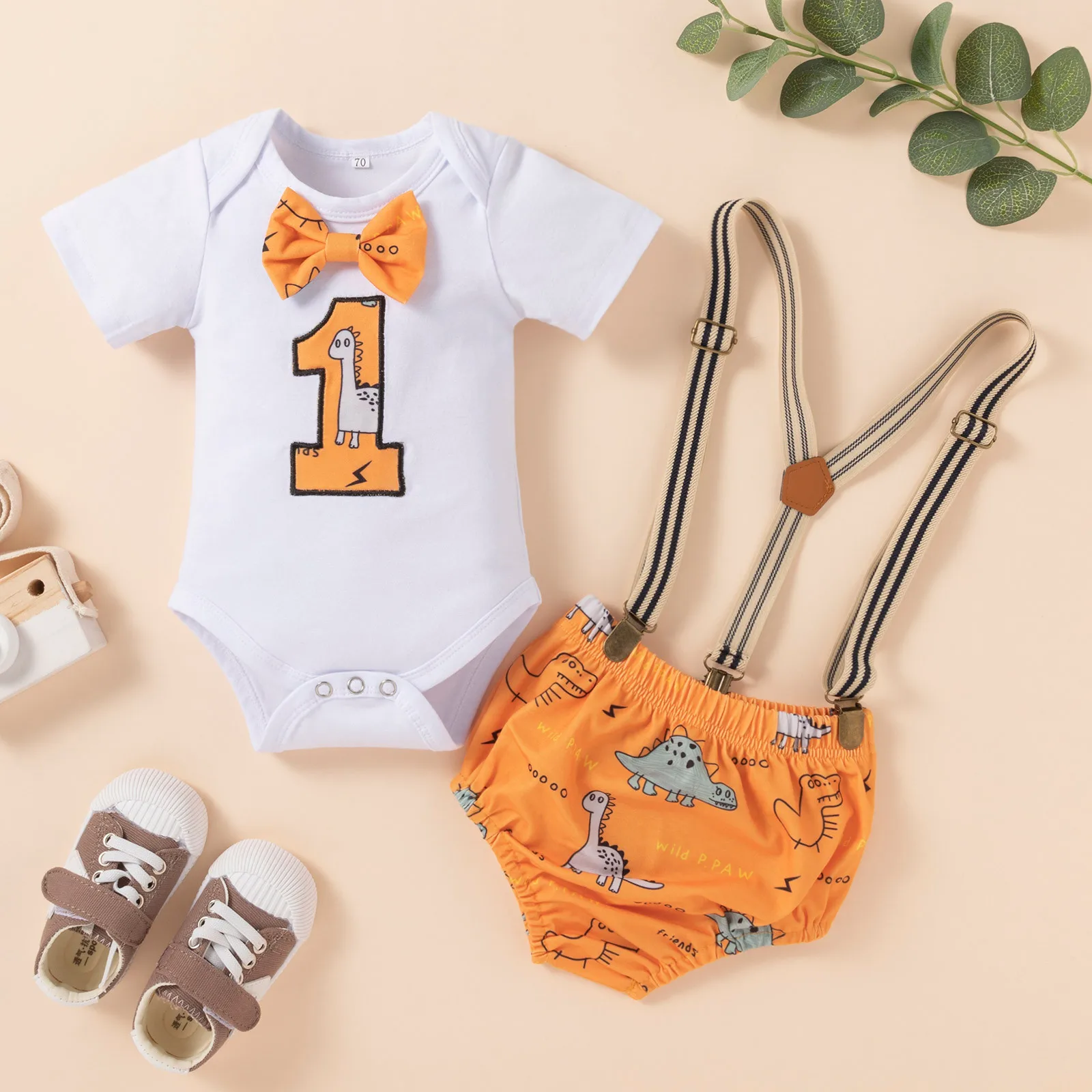 Baby Boy Clothes Set 2pcs Outfits For First Birthday Party Cartoon Dinosaur Print Bowtie Romper Straps Shorts Toddler Costumes
Baby Boy Clothes Set 2pcs Outfits For First Birthday Party Cartoon Dinosaur Print Bowtie Romper Straps Shorts Toddler Costumes