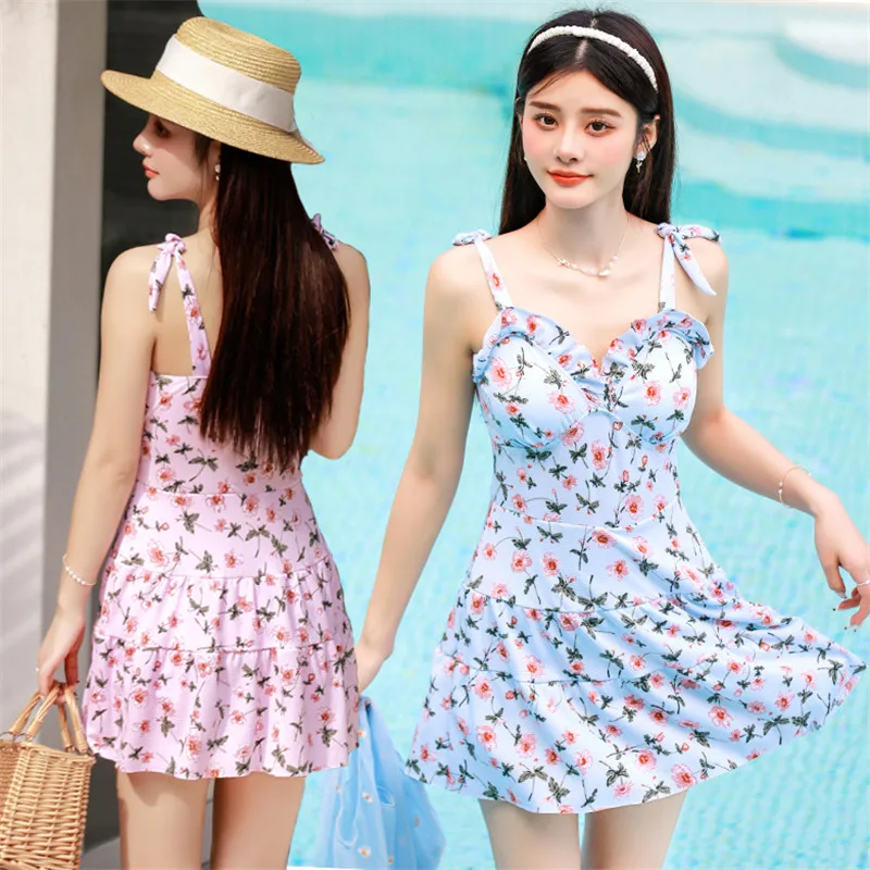 2023 New Swimsuit Ladies Monokini One Piece Korea Flower Print One Piece Sling Sexy Hot Spring Swimwear Dropship
2023 New Swimsuit Ladies Monokini One Piece Korea Flower Print One Piece Sling Sexy Hot Spring Swimwear Dropship