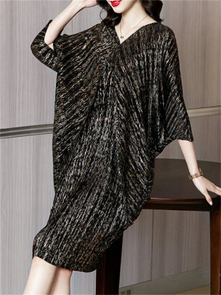 Miyake Pleated Dress Women plus Size Women's High-End Plump Girls Loose Bright Silk V-neck Batwing Sleeve Fashion Pleated Dress
Miyake Pleated Dress Women plus Size Women's High-End Plump Girls Loose Bright Silk V-neck Batwing Sleeve Fashion Pleated Dress