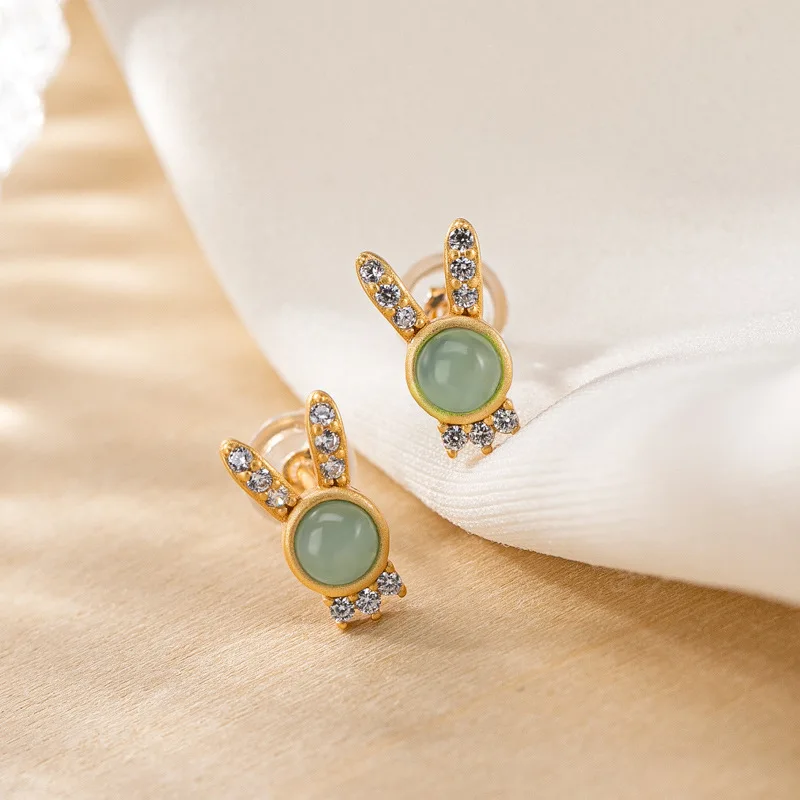 S925 Sterling Silver Gold-plated Inlaid Natural Jade Personality Cute Rabbit Women's Simple Earrings Earrings
S925 Sterling Silver Gold-plated Inlaid Natural Jade Personality Cute Rabbit Women's Simple Earrings Earrings