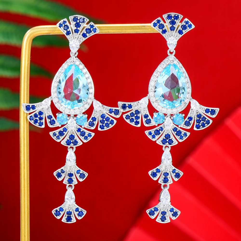 Soramoore Trendy New Drop Earrings Luxury Romantic Women Girl Charm CZ Shiny Fashion Ladies Daily Party Show Jewelry Best Gift
Soramoore Trendy New Drop Earrings Luxury Romantic Women Girl Charm CZ Shiny Fashion Ladies Daily Party Show Jewelry Best Gift