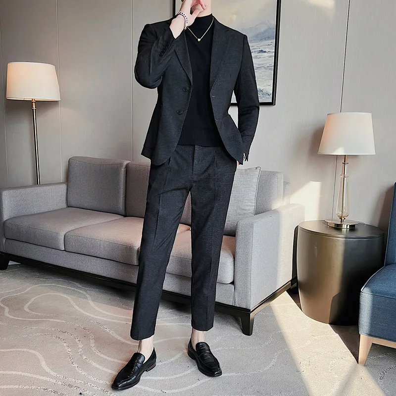 Boutique new thick woolen (suit + new) men's fashion and handsome casual business dark stripe woolen suit two-piece
Boutique new thick woolen (suit + new) men's fashion and handsome casual business dark stripe woolen suit two-piece