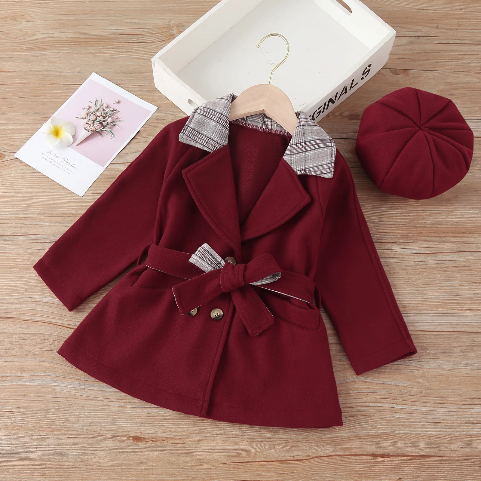 Baby Girls Cute Coat Soild Color Long Sleeve Turndown Collar Button Closure Waist Belt Outerwear with Stylish Hat for Daily Wear
Baby Girls Cute Coat Soild Color Long Sleeve Turndown Collar Button Closure Waist Belt Outerwear with Stylish Hat for Daily Wear