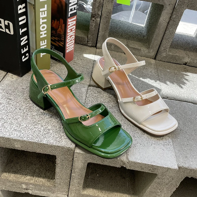 Fashion Womens Shoes 2022 Med High Heel Sandals Buckle Strap Suit Female Beige Luxury Medium High-heeled Retro Girls Summer Blac
Fashion Womens Shoes 2022 Med High Heel Sandals Buckle Strap Suit Female Beige Luxury Medium High-heeled Retro Girls Summer Blac