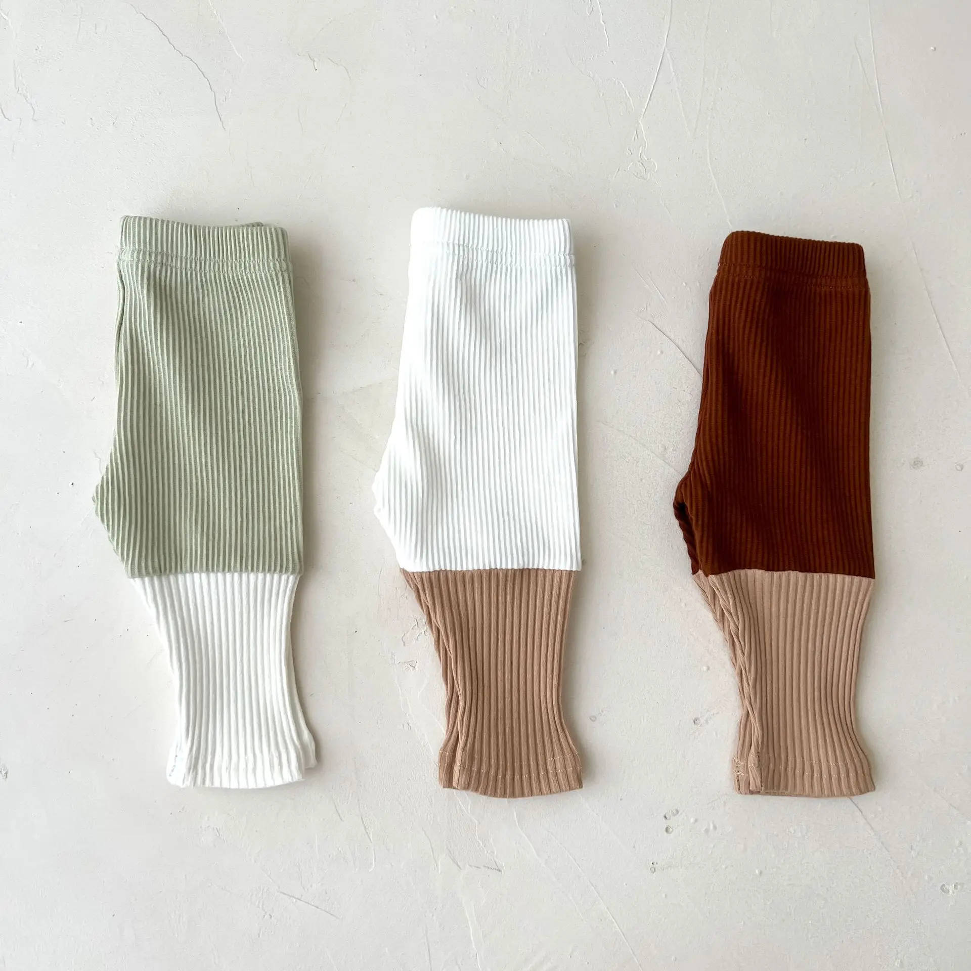 2022 Autumn New Girl Toddler Pit Strip Ribbed Leggings Boy Baby Cotton Splicing Pants Infant Fashion Trousers Newborn Clothing
2022 Autumn New Girl Toddler Pit Strip Ribbed Leggings Boy Baby Cotton Splicing Pants Infant Fashion Trousers Newborn Clothing