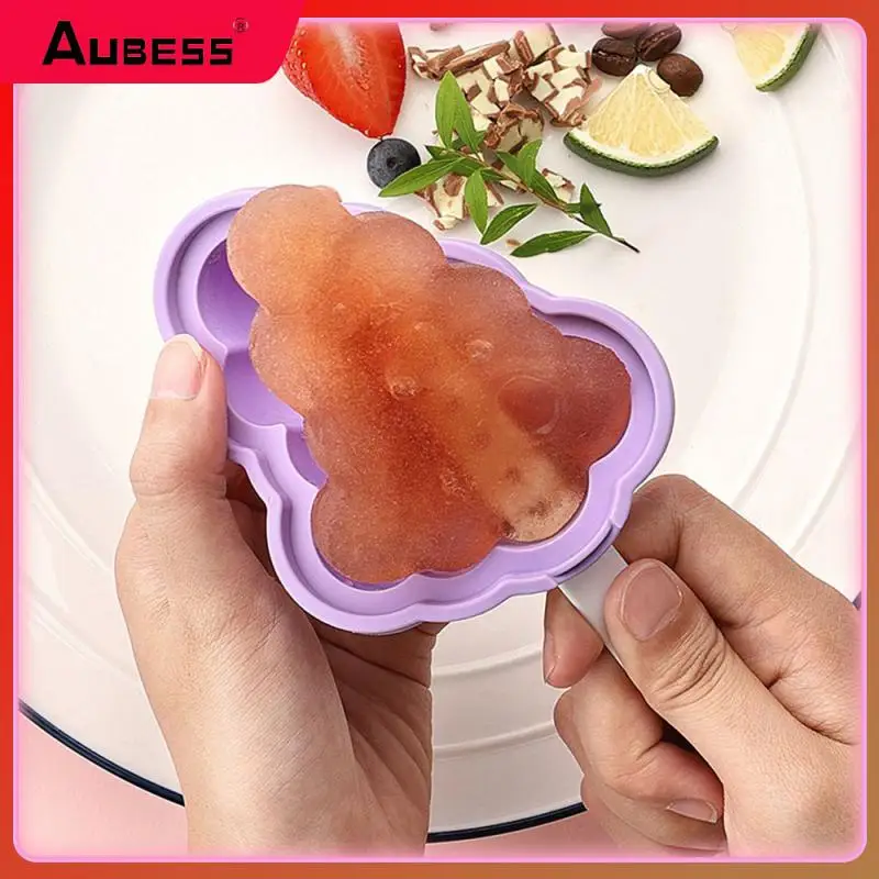 Smooth Cool Hot Summer Silica Gel Convenient Cleaning Stains Do Not Remain Ice Crate Preferred Food Grade Material Household 
Smooth Cool Hot Summer Silica Gel Convenient Cleaning Stains Do Not Remain Ice Crate Preferred Food Grade Material Household