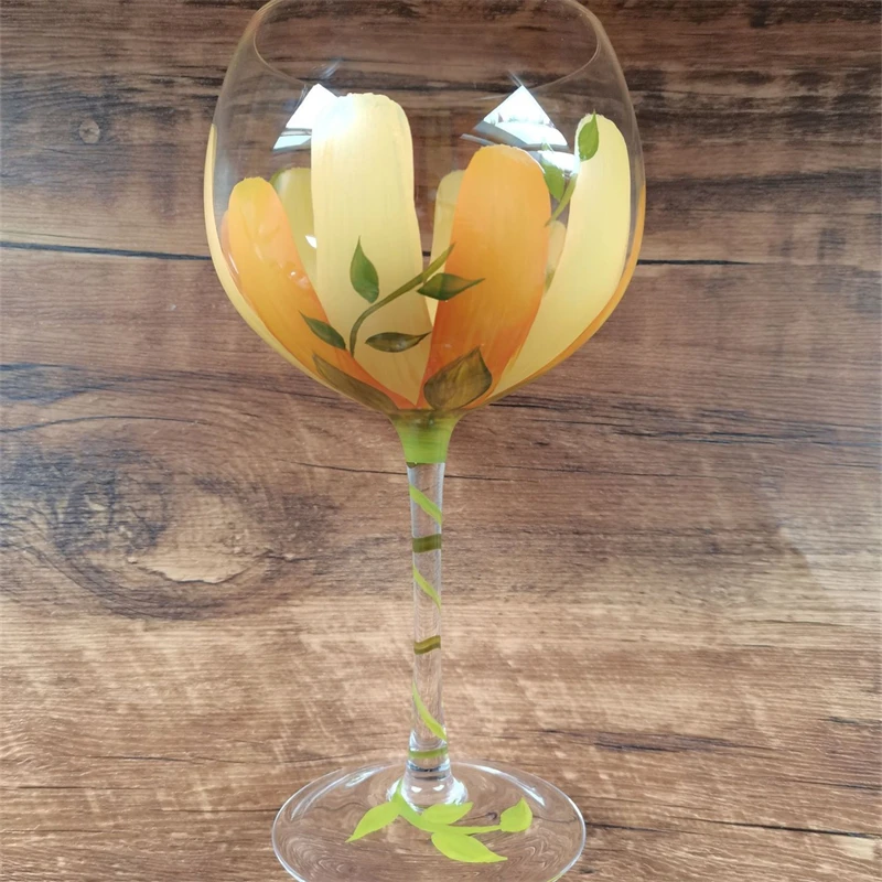 Italian Hand-painted Glass Wine Glass Pastoral Style Hand-painted Colored Crystal Glass Apple Glass Red Wine Glass
Italian Hand-painted Glass Wine Glass Pastoral Style Hand-painted Colored Crystal Glass Apple Glass Red Wine Glass