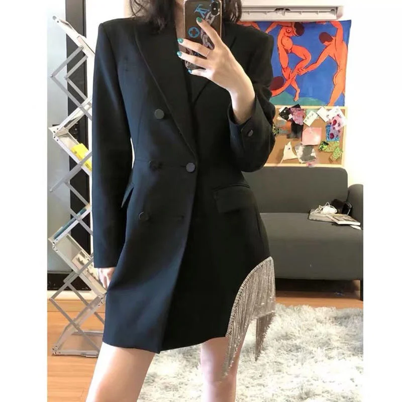 2021 Spring Autumn Indie Office Lady Work Blazer Fashion Black Tassel Blazers Women Solid Colors Double Breasted Mid-Length Suit
2021 Spring Autumn Indie Office Lady Work Blazer Fashion Black Tassel Blazers Women Solid Colors Double Breasted Mid-Length Suit