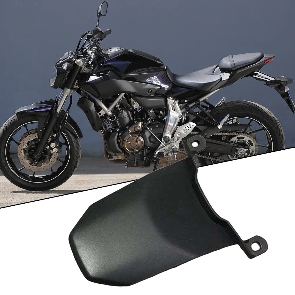 Cover Fairing Rear Upper Center ABS Carbon Fiber Decoration Easy Installation Motorcycle Accessories Replacement
Cover Fairing Rear Upper Center ABS Carbon Fiber Decoration Easy Installation Motorcycle Accessories Replacement