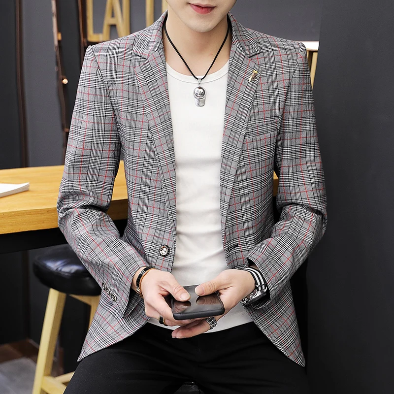 Мужской осенне-зимний новый деловой Повседневный приталенный клетчатый костюм куртка с длинным рукавом однобортный костюм с воротником бе...
Мужской осенне-зимний новый деловой Повседневный приталенный клетчатый костюм куртка с длинным рукавом однобортный костюм с воротником бе...