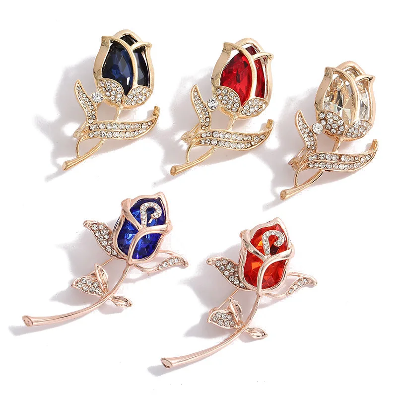 

Sheishow Fashion OL Style Rose-shaped Glass Brooch for Women Delicate Electroplat Alloy Inlaid Crystal Jewelry Design Accessory