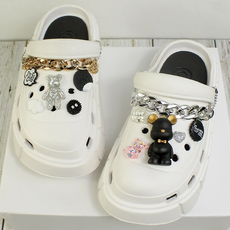 Gold Chain Cool Bear Candy Bear 5CM Platfrom Decor Vented Clogs Slides Outdoor Beach Sandals Summer Girl Slippers Women Shoes
Gold Chain Cool Bear Candy Bear 5CM Platfrom Decor Vented Clogs Slides Outdoor Beach Sandals Summer Girl Slippers Women Shoes