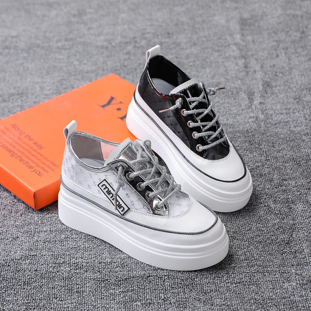 Thick soled white shoes women ins tide 2023 mesh gauze breathable women sponge cake inside increasing sports casual shoes
Thick soled white shoes women ins tide 2023 mesh gauze breathable women sponge cake inside increasing sports casual shoes