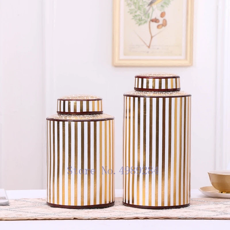 Creativity Ceramics Vase with Cover Golden Stripe Modern Storage Jar Modern Home Desktop Flower Arrangement Vases Decoration
Creativity Ceramics Vase with Cover Golden Stripe Modern Storage Jar Modern Home Desktop Flower Arrangement Vases Decoration