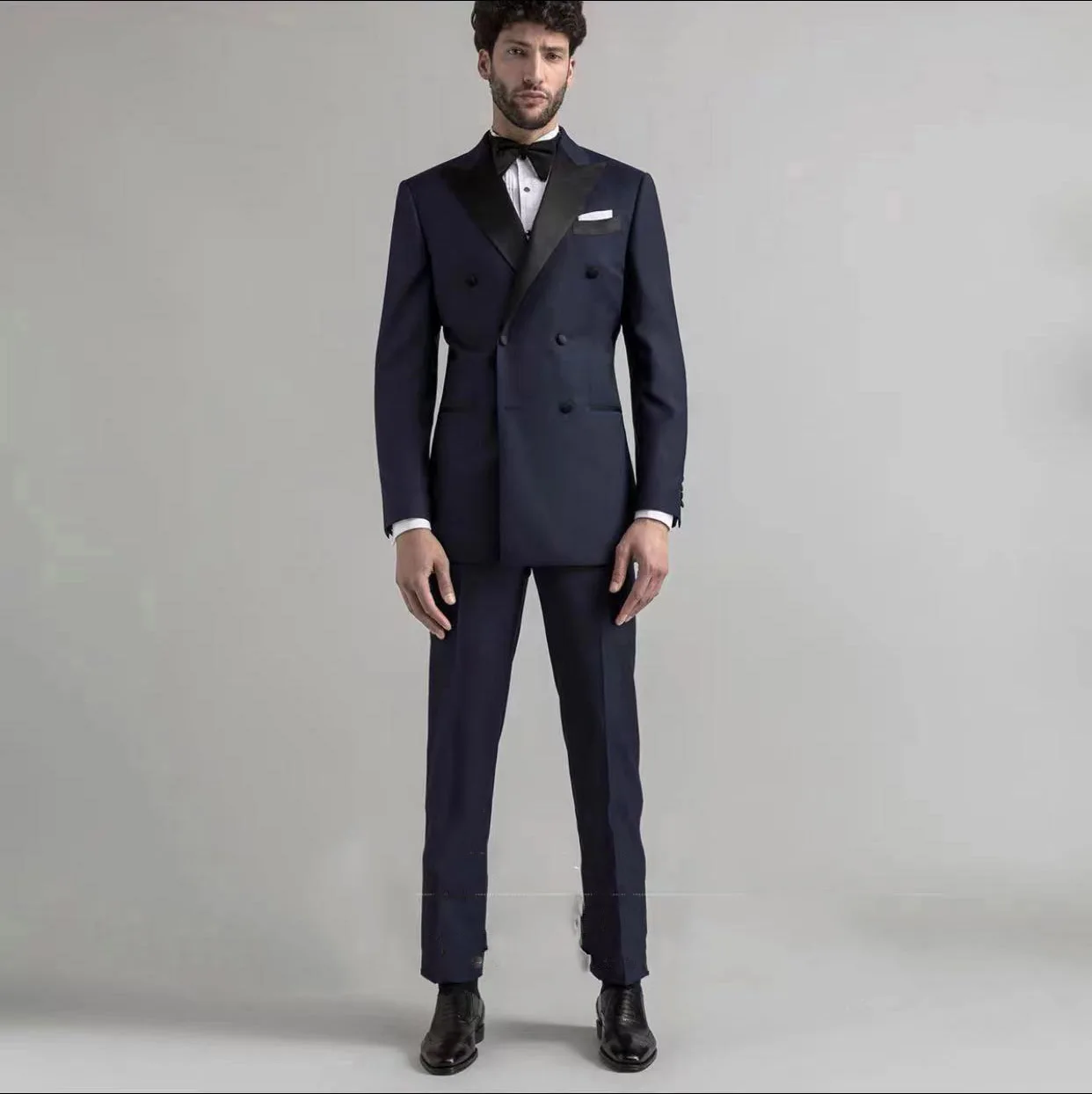 Men's Suit Double Breasted Slim Fit Groom Tuxedo Lapel Pinnacle Wedding Groomsmen Blazer Custom Male 2 Pieces Set
Men's Suit Double Breasted Slim Fit Groom Tuxedo Lapel Pinnacle Wedding Groomsmen Blazer Custom Male 2 Pieces Set