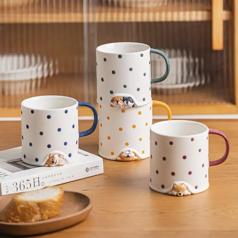 Creative and lovely family cartoon hand-painted ceramic cup water cup three-dimensional Shiba Inu mug
Creative and lovely family cartoon hand-painted ceramic cup water cup three-dimensional Shiba Inu mug