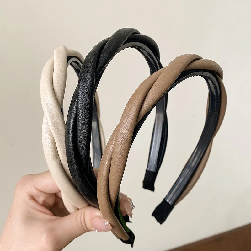 PU Leather Braided Headband Coffee Beige Black Twisted Hairband Women Girls Headbands Simple Hair Band Women Hair Accessories
PU Leather Braided Headband Coffee Beige Black Twisted Hairband Women Girls Headbands Simple Hair Band Women Hair Accessories