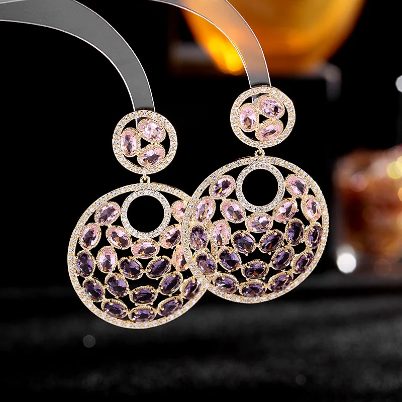 Женские серьги из серебра 925 пробы, с фианитом
Женские серьги из серебра 925 пробы, с фианитом