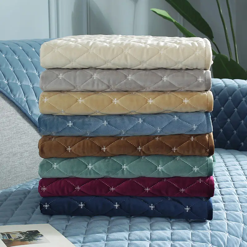 Thicken Quilted Plush Sofa Cover Solid Color Elegant Luxury Velvet Sofa Towel Embroidery Couch Cover for Living Room
Thicken Quilted Plush Sofa Cover Solid Color Elegant Luxury Velvet Sofa Towel Embroidery Couch Cover for Living Room