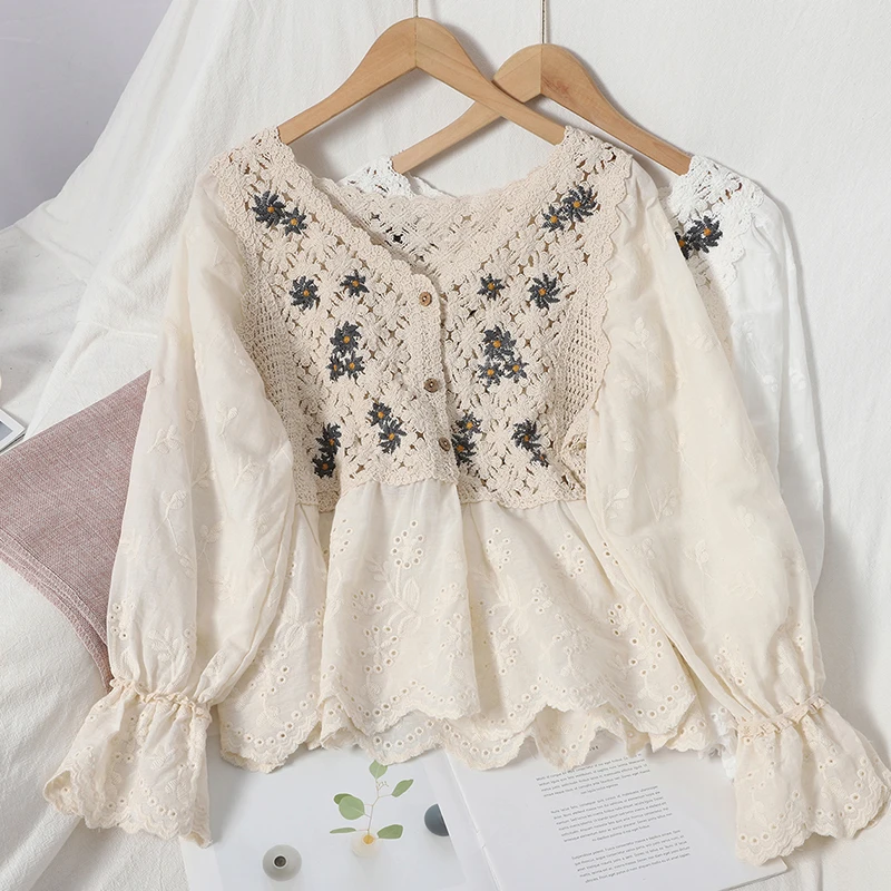 Sexy Lace Hollow Out Blouse For Women Elegant V-neck Single-breasted Patchwork Shirt Female Flare Long Sleeve 2022 New Tops
Sexy Lace Hollow Out Blouse For Women Elegant V-neck Single-breasted Patchwork Shirt Female Flare Long Sleeve 2022 New Tops