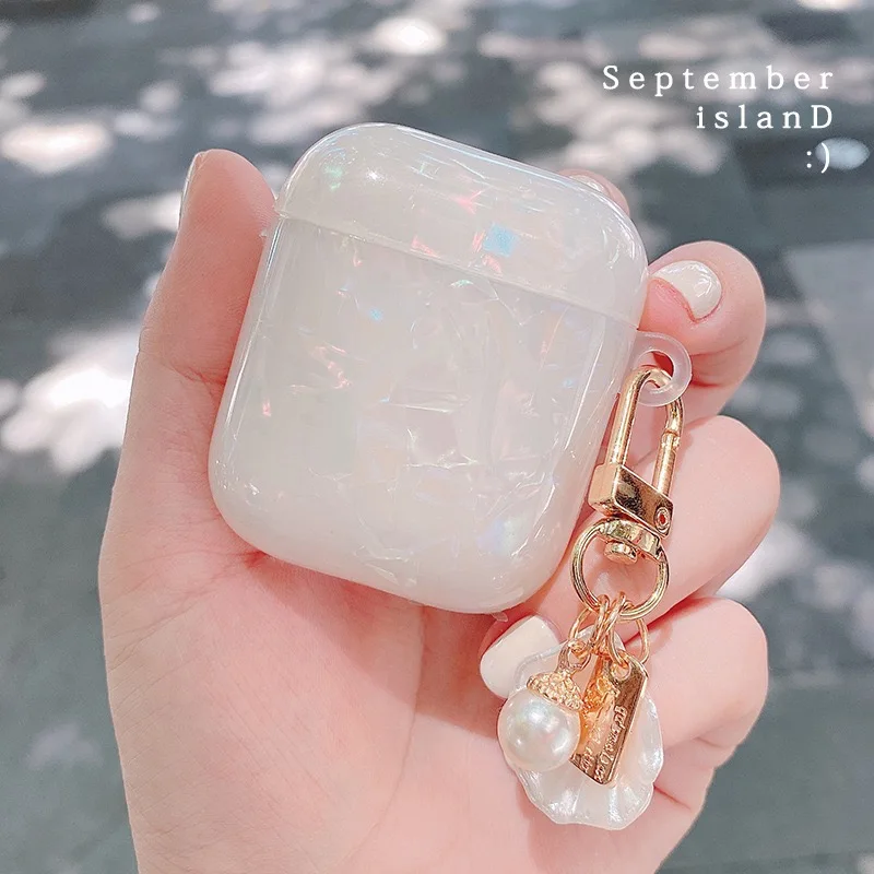 Dreamy White Glossy Shell Pearl Bracelet Keychain Earphone Soft case For Apple Airpods 1 2 Pro 3 Wireless Headset Box Cover
Dreamy White Glossy Shell Pearl Bracelet Keychain Earphone Soft case For Apple Airpods 1 2 Pro 3 Wireless Headset Box Cover