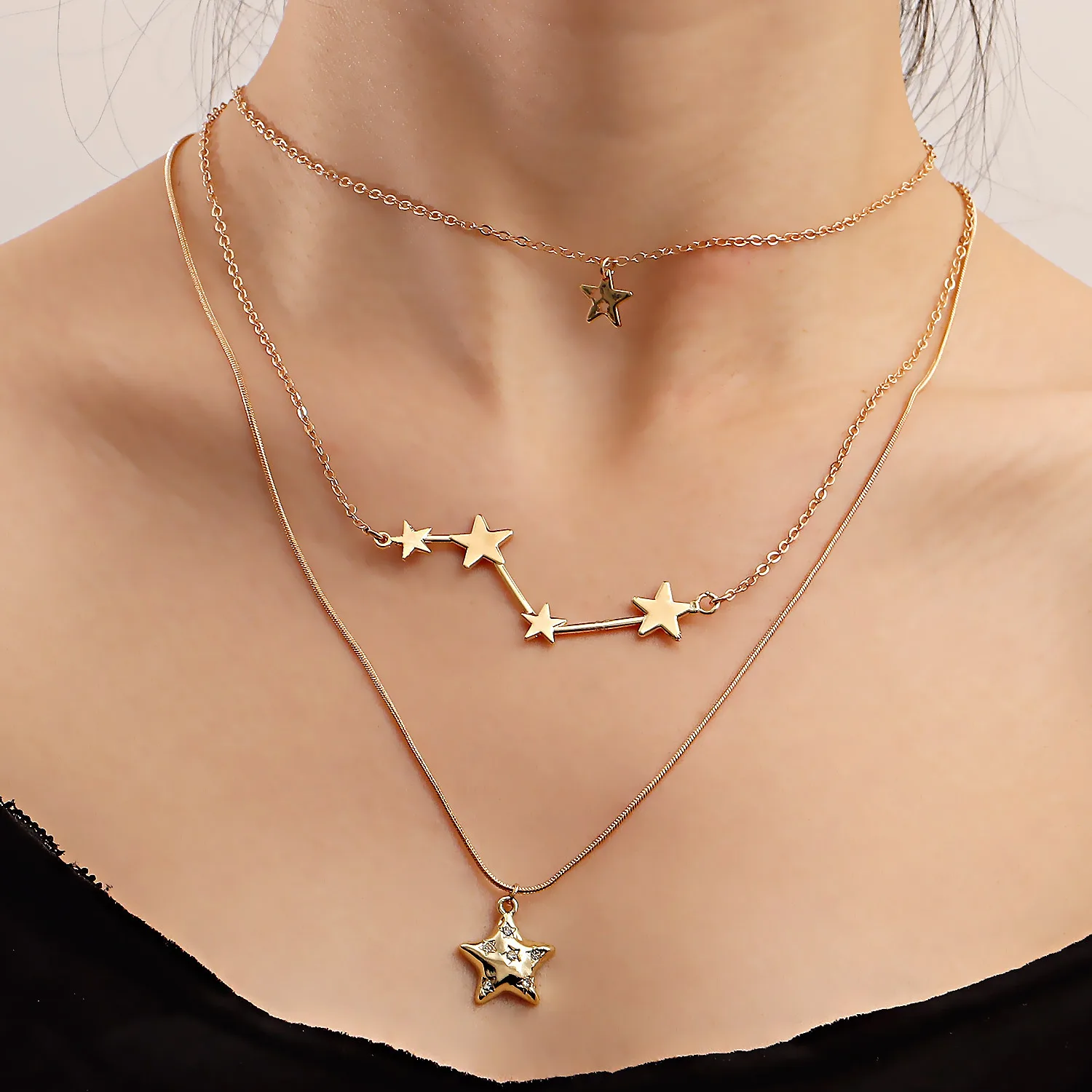 Fashion Multilayer Pentagram Necklace for Women Vintage Pendant Clavicle Chain Necklace Female Trendy Aesthetics Jewelry Choker
Fashion Multilayer Pentagram Necklace for Women Vintage Pendant Clavicle Chain Necklace Female Trendy Aesthetics Jewelry Choker