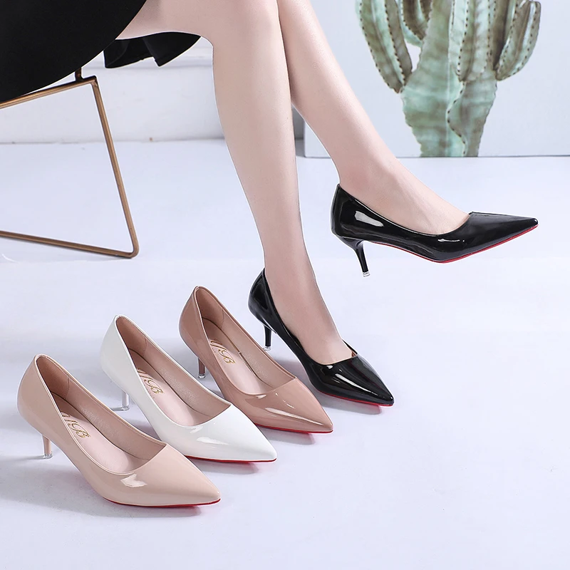 African Woman Shoe Patent Leather 2022 Sexy Heels Branded Pumps Lace-Up Work Dress Professional Pointed Wedge Slip On Basketball
African Woman Shoe Patent Leather 2022 Sexy Heels Branded Pumps Lace-Up Work Dress Professional Pointed Wedge Slip On Basketball