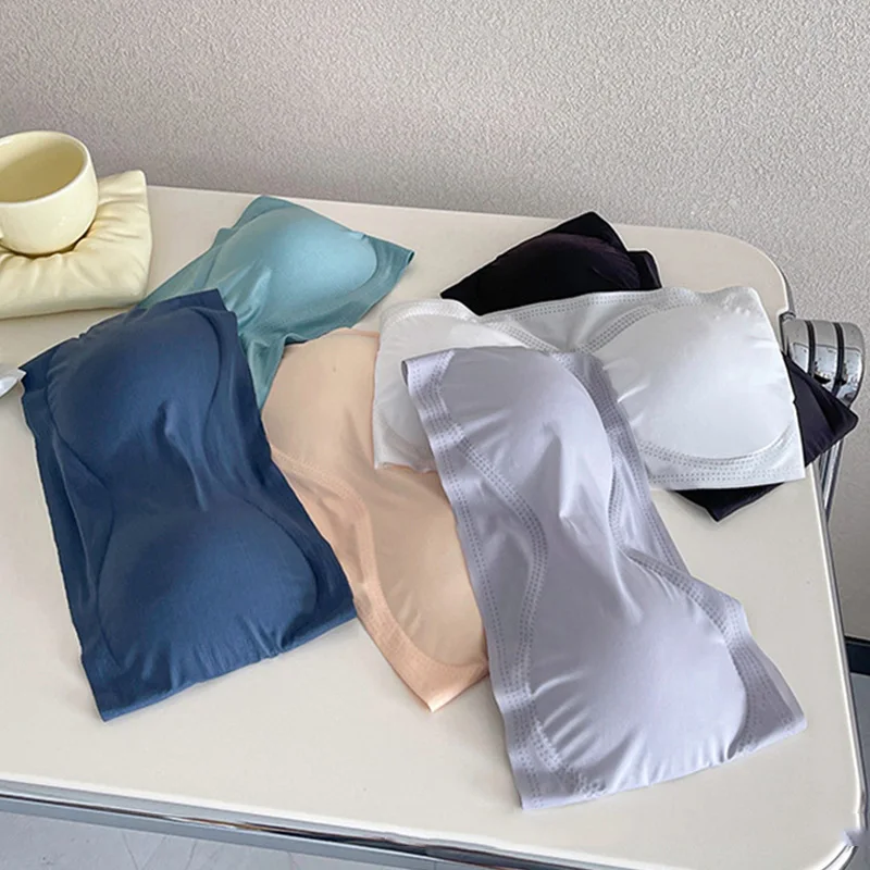 New One Piece Seamless Tube Tops Women Invisible Bra Intimates Strapless Bustier Bandeau Breathable Wrapped Chest Underwear
New One Piece Seamless Tube Tops Women Invisible Bra Intimates Strapless Bustier Bandeau Breathable Wrapped Chest Underwear