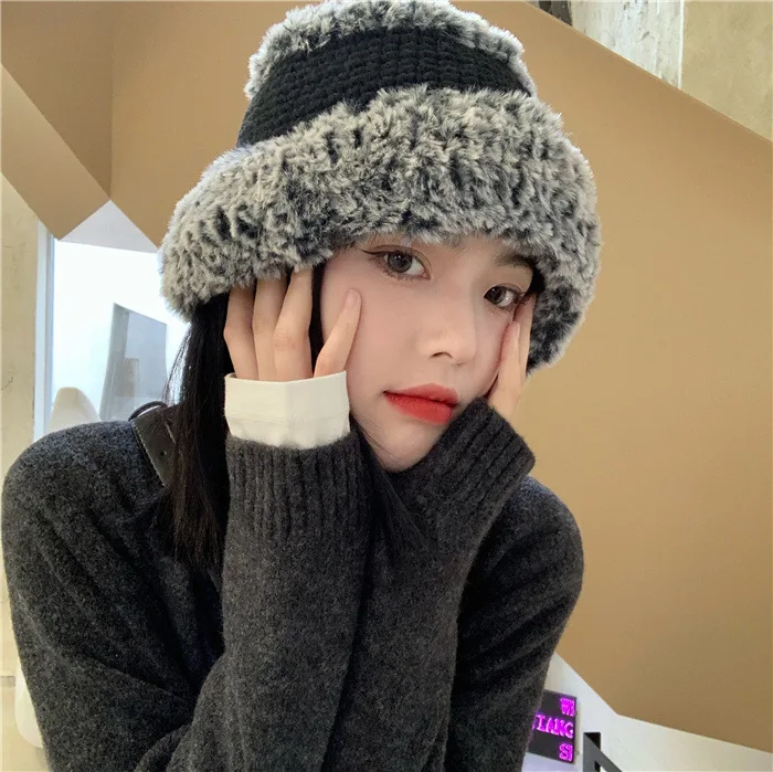 2022 Winter Knitted Bucket Hats Women Fluffy Fur Soft Fisherman Hat Lady Warm Beach Hats Panama
2022 Winter Knitted Bucket Hats Women Fluffy Fur Soft Fisherman Hat Lady Warm Beach Hats Panama