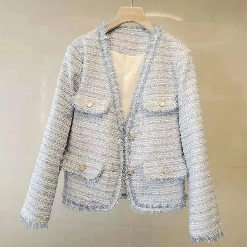 Женский твидовый жакет с V-образным вырезом, голубой однобортный короткий винтажный жакет с длинным рукавом, весна 2023
Женский твидовый жакет с V-образным вырезом, голубой однобортный короткий винтажный жакет с длинным рукавом, весна 2023