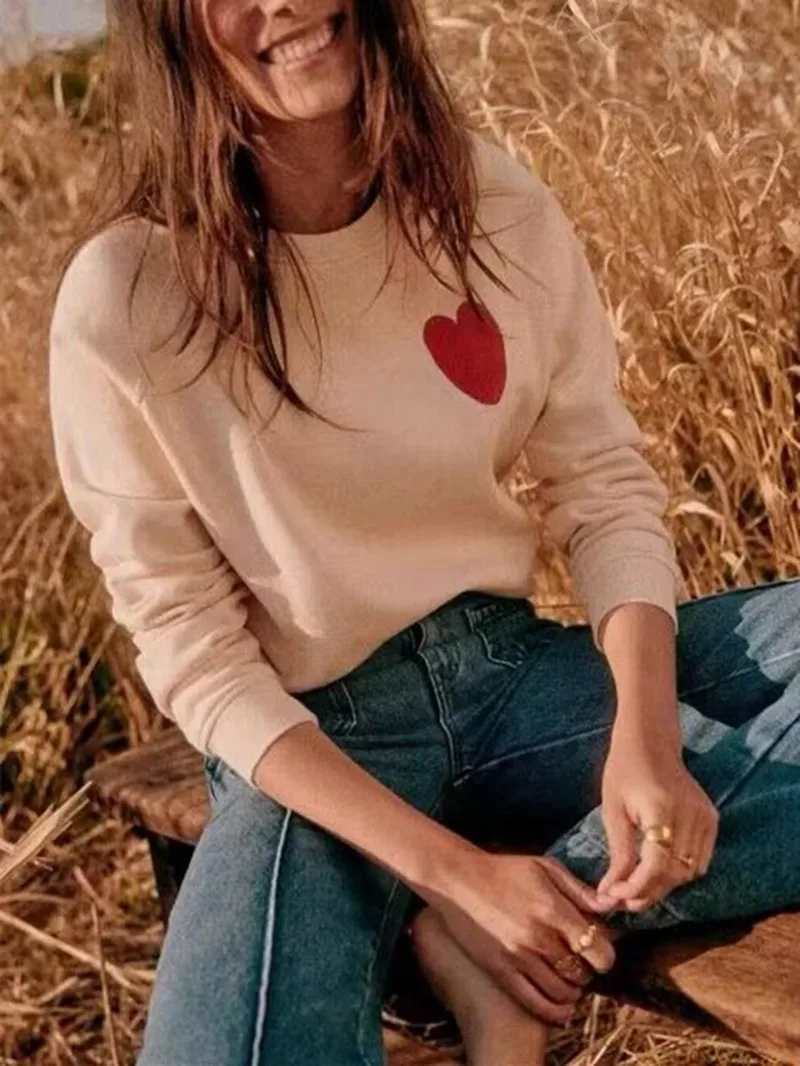Women Sweatshirt Heart Printed O-Neck Long Sleeve Sweet Spring Autumn Cotton Pullover
Women Sweatshirt Heart Printed O-Neck Long Sleeve Sweet Spring Autumn Cotton Pullover