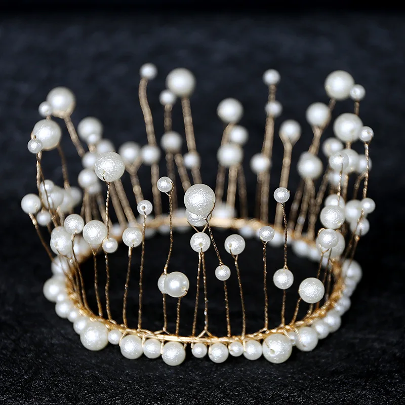 Frosted Peral Crown Cake Topper Decorating Tools Birthday Baking Handmade Decoratng Bridal Headdress Supplies Round Pearl Hat
Frosted Peral Crown Cake Topper Decorating Tools Birthday Baking Handmade Decoratng Bridal Headdress Supplies Round Pearl Hat