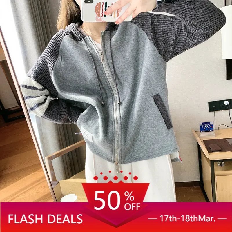 TB Sweater Women Plus Velvet Fashion Korean Version of Loose Knitting Stitching Design Sense Niche Top Hooded Cardigan Coat Tide
TB Sweater Women Plus Velvet Fashion Korean Version of Loose Knitting Stitching Design Sense Niche Top Hooded Cardigan Coat Tide