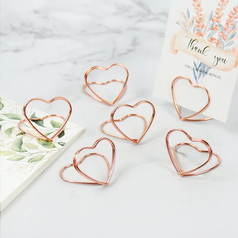 20pcs Double Heart Shape Metal Memo Holder Table Placecard Holder Photo Clip Card Stand Wedding Banquet Heart Message Holder
20pcs Double Heart Shape Metal Memo Holder Table Placecard Holder Photo Clip Card Stand Wedding Banquet Heart Message Holder