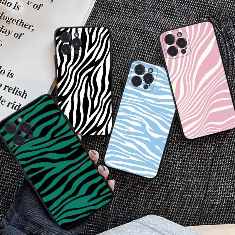 Color stripe Phone Case Silicone Soft for iphone 14 13 12 11 Pro Mini XS MAX 8 7 6 Plus X XS XR Cover
Color stripe Phone Case Silicone Soft for iphone 14 13 12 11 Pro Mini XS MAX 8 7 6 Plus X XS XR Cover