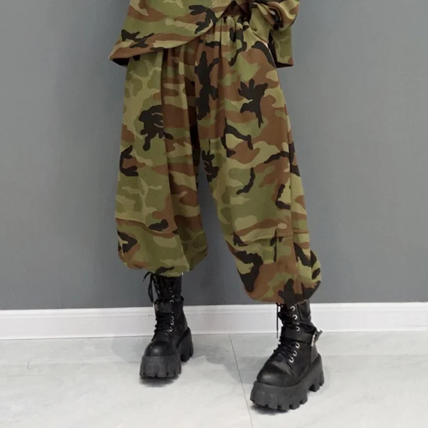 VANOVICH 2022 Spring New Europe and America Style Casual Sports Top Fashion Camouflage Trousers Two-piece Oversized Women's Set
VANOVICH 2022 Spring New Europe and America Style Casual Sports Top Fashion Camouflage Trousers Two-piece Oversized Women's Set