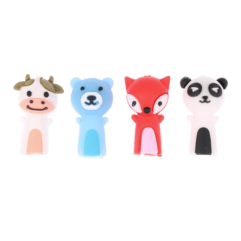 

4PCS /Set Cartoon Fox Panda Silicone Pencil Cap Pencil Protection Writing Tool Extender