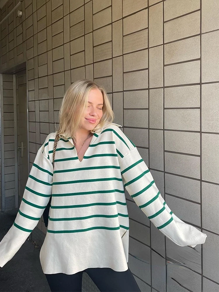2023 Vintage Green Striped Knitted Oversized Long Sweaters Women V Neck Casual Loose Pullovers Female Elegant Tops Sweater
2023 Vintage Green Striped Knitted Oversized Long Sweaters Women V Neck Casual Loose Pullovers Female Elegant Tops Sweater