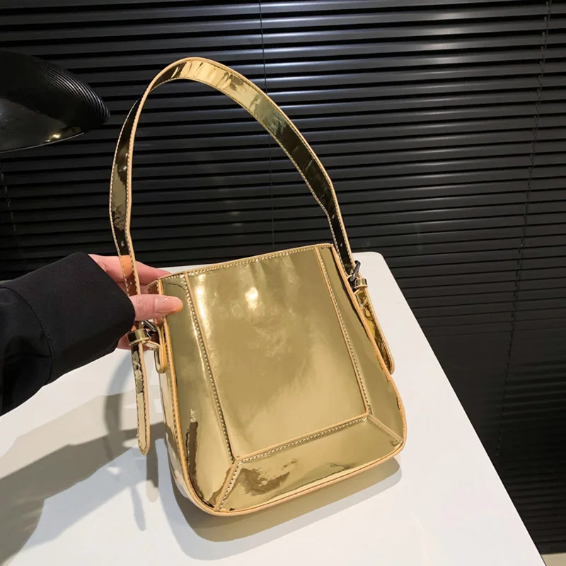 Модная простая сумка на плечо для женщин, кожаные сумки через плечо, брендовые дизайнерские кошельки и сумочки, Женская однотонная сумка-мешок 
Модная простая сумка на плечо для женщин, кожаные сумки через плечо, брендовые дизайнерские кошельки и сумочки, Женская однотонная сумка-мешок