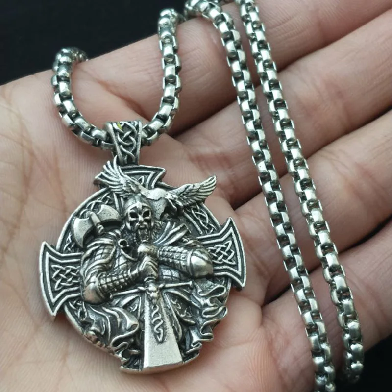 Retro Norse Mythology Viking Warrior Odin Rune Cross Pendant Amulet Necklace Men's Gothic Punk Metal Chain Jew Accessories
Retro Norse Mythology Viking Warrior Odin Rune Cross Pendant Amulet Necklace Men's Gothic Punk Metal Chain Jew Accessories