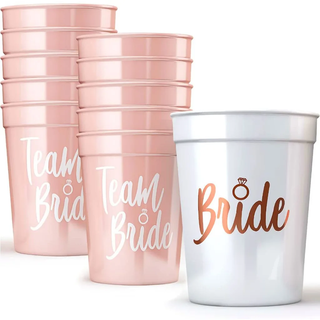 1Pcs Bride To Be Plastic Cup Bachelorette Party Team Bride Shot Glass Bridal Shower Gift Supplies Wedding Decorations 
1Pcs Bride To Be Plastic Cup Bachelorette Party Team Bride Shot Glass Bridal Shower Gift Supplies Wedding Decorations
