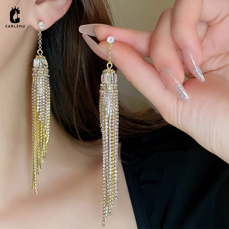 Europe and America Full Rhinestone Long Tassel Drop Earrings for Women Exaggerated Fashionable High-end Party Jewelry
Europe and America Full Rhinestone Long Tassel Drop Earrings for Women Exaggerated Fashionable High-end Party Jewelry