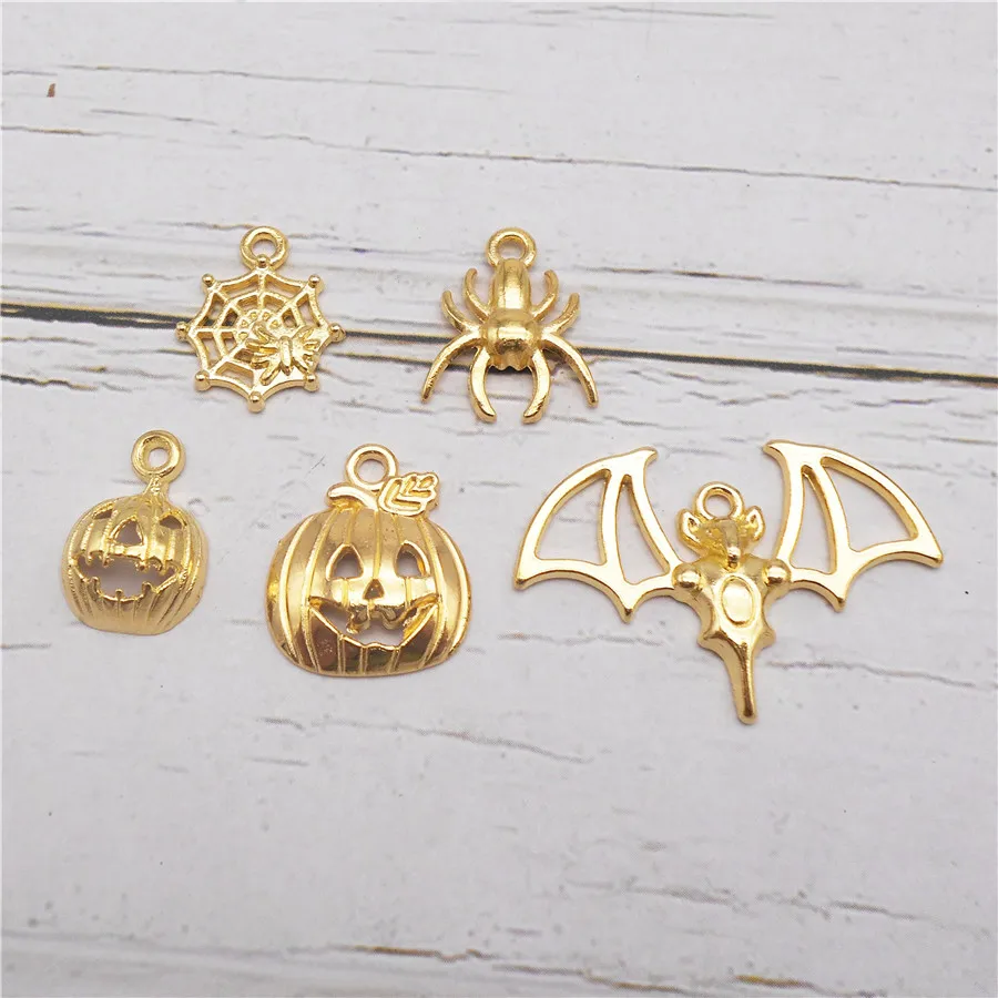 Julie Wang 20PCS Zinc Alloy Halloween Charms Gold Color Bat Spider Pumpkin Pendant Necklace Bracelet Jewelry Making Accessory
Julie Wang 20PCS Zinc Alloy Halloween Charms Gold Color Bat Spider Pumpkin Pendant Necklace Bracelet Jewelry Making Accessory