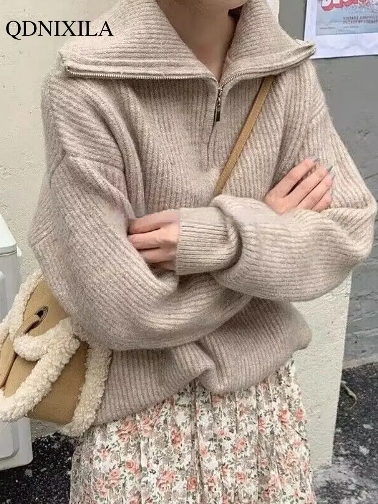 2023 Korean Fashion women's Sweater Turtleneck Solid Color Loose Ladies Oversize Zipper Pullover Knit Streetwear Long Sleeve Top
2023 Korean Fashion women's Sweater Turtleneck Solid Color Loose Ladies Oversize Zipper Pullover Knit Streetwear Long Sleeve Top