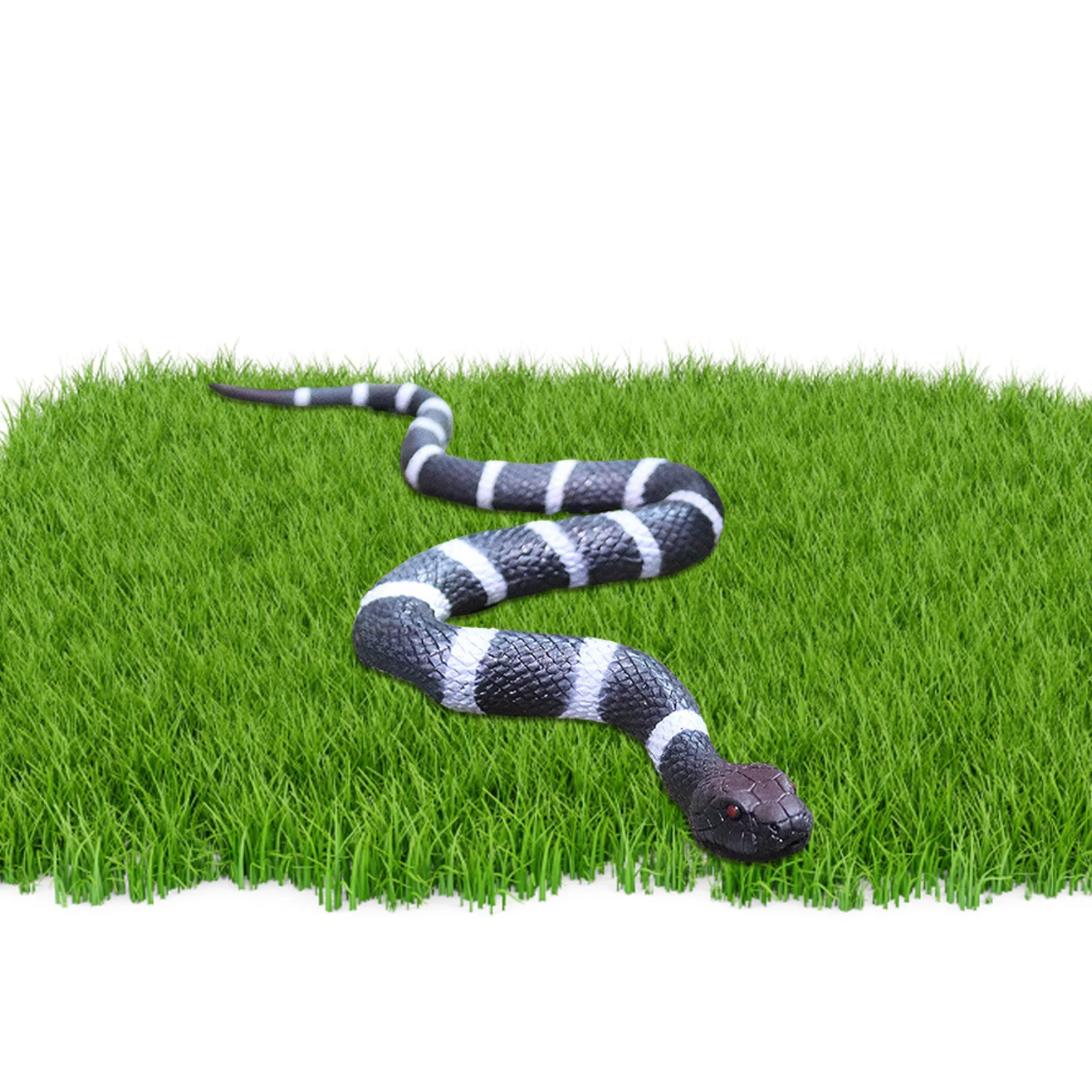 Realistic Rubber Snakes Simulation Animal Toy Scary Prank Snake Toys For Garden Props To Scare Birds Pranks And Halloween
Realistic Rubber Snakes Simulation Animal Toy Scary Prank Snake Toys For Garden Props To Scare Birds Pranks And Halloween