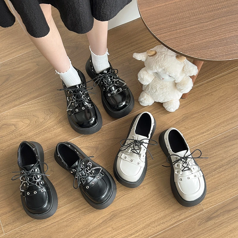Thick-soled Shoes Women's 2022 Spring New Fashion Chain Small Leather Shoes Personality Retro British Style Big Head Single Shoe
Thick-soled Shoes Women's 2022 Spring New Fashion Chain Small Leather Shoes Personality Retro British Style Big Head Single Shoe