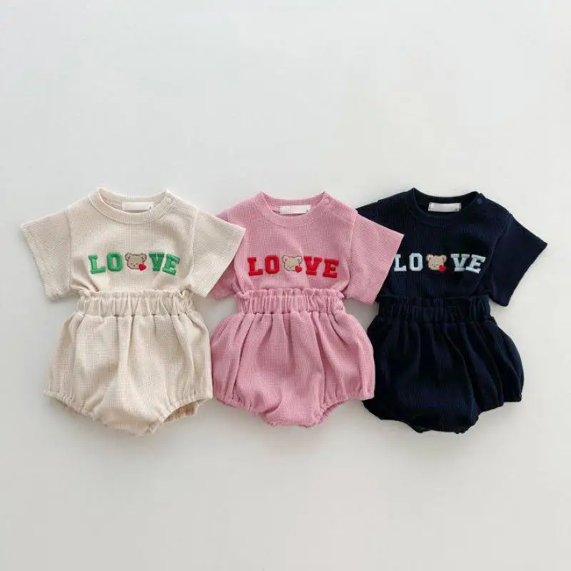 2023 Summer New Infant Short Sleeve Waffle Clothes Set Cotton Baby Letter Embroidery T Shirts + Pp Pants 2pcs Suit Baby Outfits
2023 Summer New Infant Short Sleeve Waffle Clothes Set Cotton Baby Letter Embroidery T Shirts + Pp Pants 2pcs Suit Baby Outfits