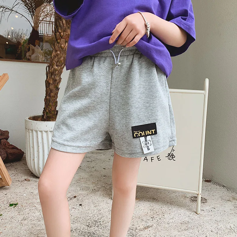 Girls' pants summer thin 2022 new middle and large children's wear fashion lady's shorts 7-85
Girls' pants summer thin 2022 new middle and large children's wear fashion lady's shorts 7-85