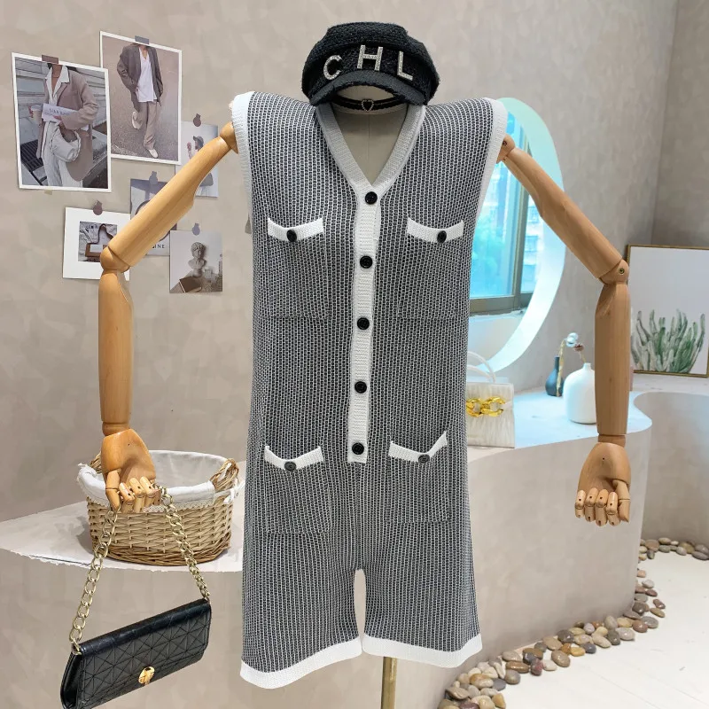 New Women's Clothing 2022 Summer Vintage Pocket design high waist slim short sleeve Overalls shirt Jumpsuit
New Women's Clothing 2022 Summer Vintage Pocket design high waist slim short sleeve Overalls shirt Jumpsuit